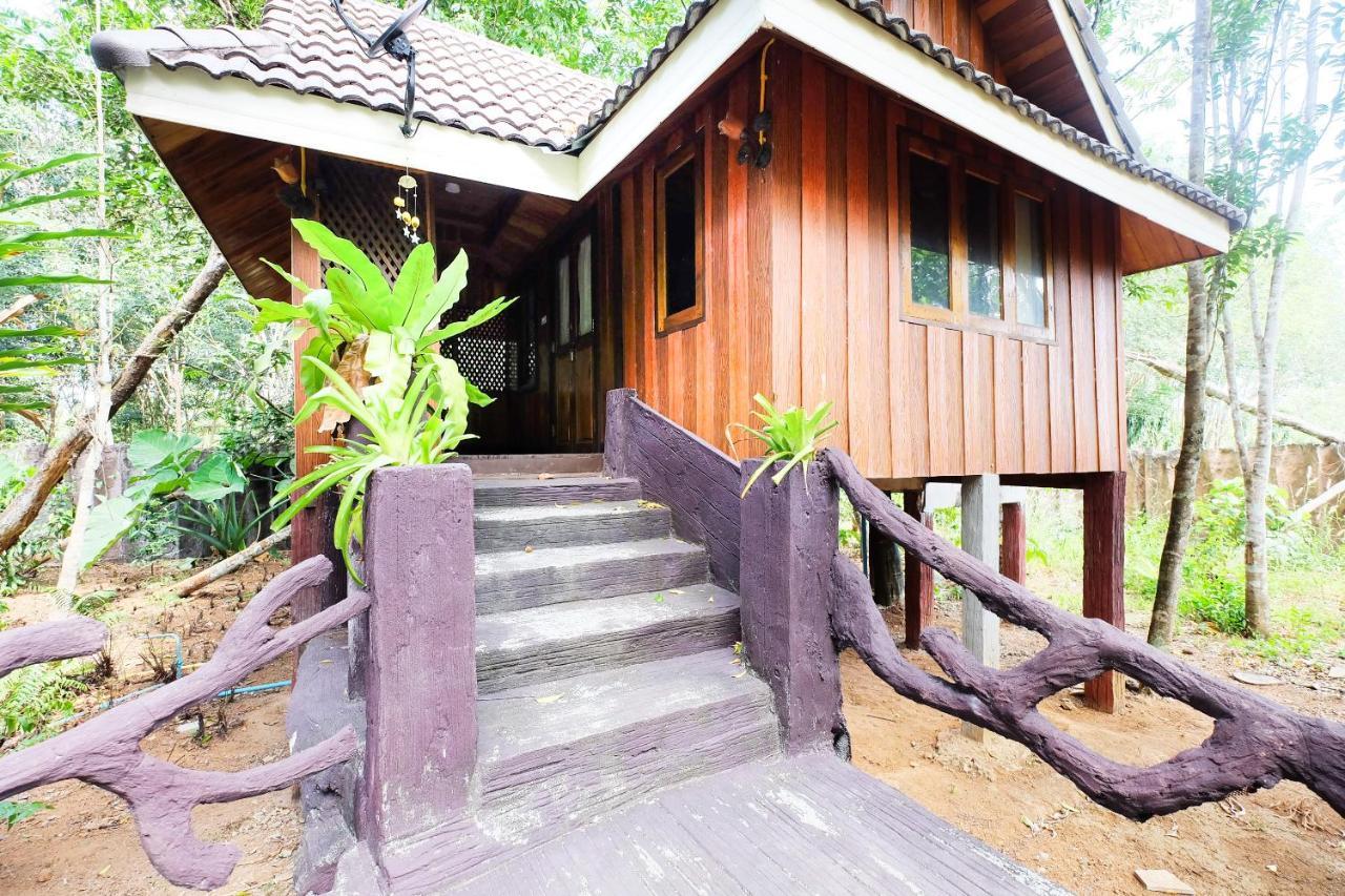 Oyo 604 Ruen Mai Horm Resort Trang Extérieur photo