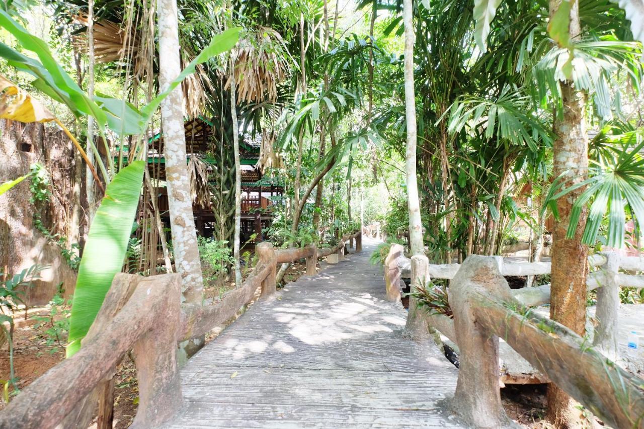 Oyo 604 Ruen Mai Horm Resort Trang Extérieur photo